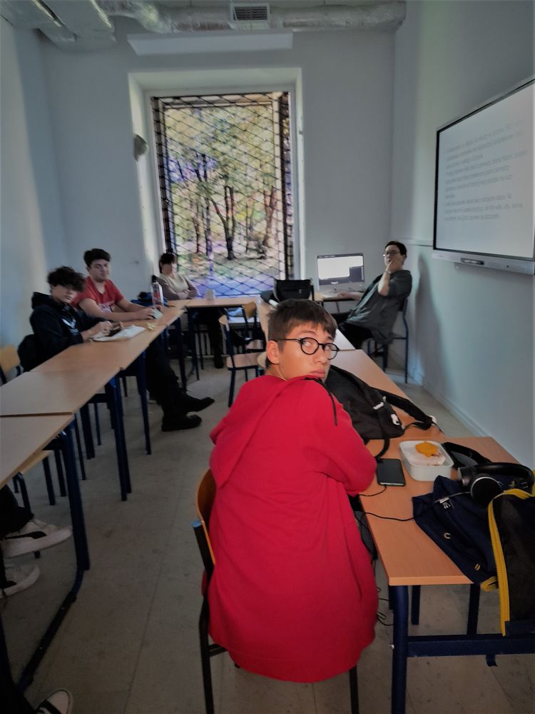 Grafika do tegorocznej (2022) Republiki